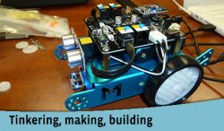 Robot Carousel-caroussel